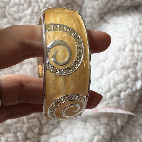 Bracelet - Picture 3 of 7